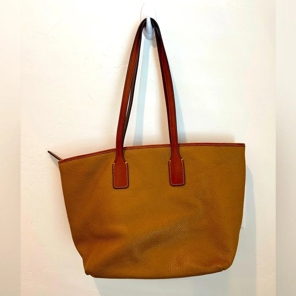 Dooney and Bourke Tote - Picture 2 of 5